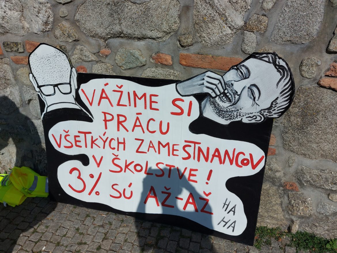 15-tisíc učiteľov v uliciach Bratislavy protestovalo za zvýšenie platov